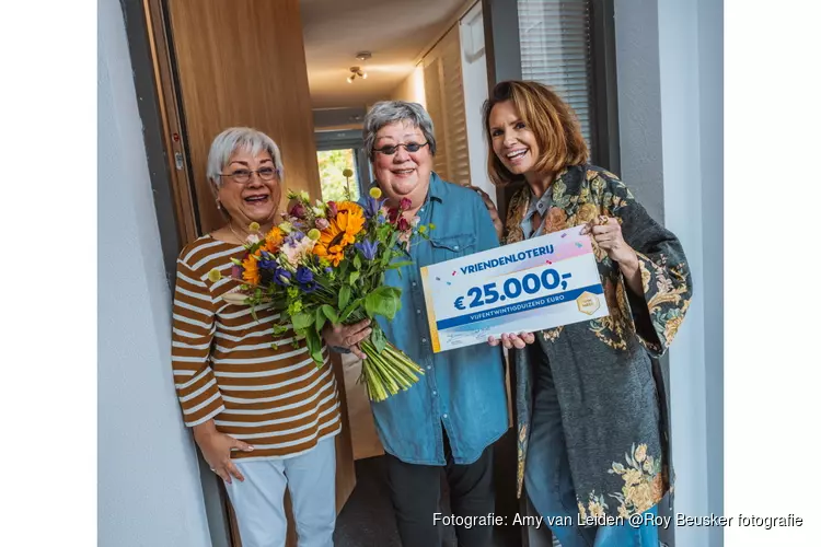 Ilse uit Amsterdam wint 25.000 euro bij VriendenLoterij