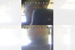 Wie neemt hier geld op met een gestolen bankpas in Osdorp?