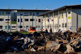 Halsema staat slachtoffers bij in de Riekerhaven