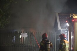Brand bij schooltuin in Amsterdam