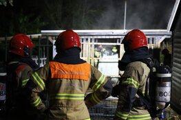 Brand bij schooltuin in Amsterdam