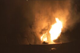 Boot in brand langs Leidsekade