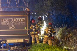 Mogelijke brandstichting bij kraam aan Jachthavenweg