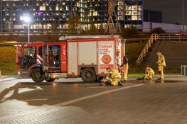 Auto in brand parkeergarage RAI hotel, gasten kort geëvacueerd