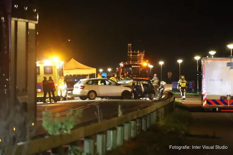 Getuigen gezocht na dodelijke aanrijding Provincialeweg