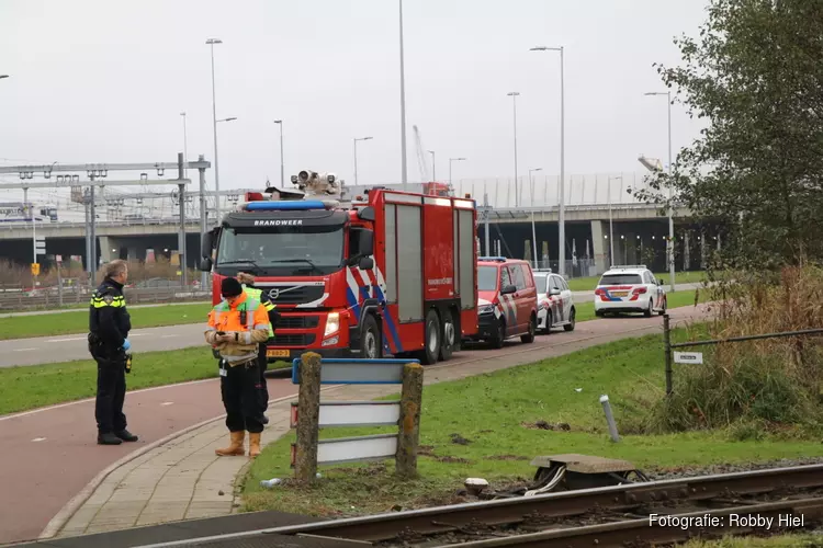 Man met brandwonden uit water gehaald bij Westelijk Havengebied