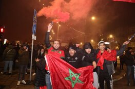 Fans Marokko vieren bereiken halve finale WK op Mercatorplein