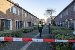 Brand na explosie bij woning Kospad