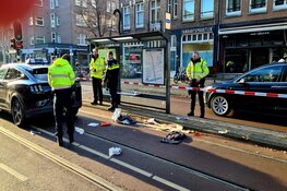 Taxichauffeur rijdt voetganger aan in Amsterdam