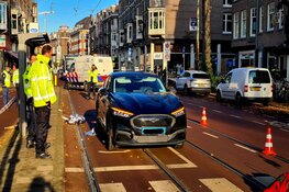 Taxichauffeur rijdt voetganger aan in Amsterdam