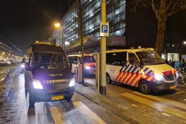 Rellen in Osdorp, vuurwerk gegooid naar politie