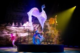 Nederlandse Sophie Bijkerk op het ijs in nieuwe Holiday on Ice show