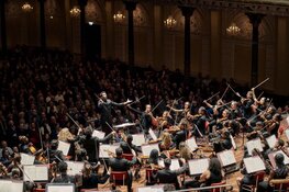 550.000 bezoekers voor Het Concertgebouw in 2022: Stijgende bezoekcijfers sinds heropening, zorgen over stijgende kosten