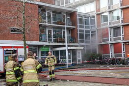 Brand in flat in Amsterdam-Sloterdijk, flat bewoners geëvacueerd