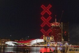 Grote publieke belangstelling voor uitgestelde vuurwerkshow boven het IJ