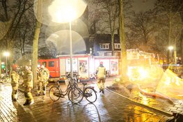 Veel schade bij brand in woning Amsterdam-Noord
