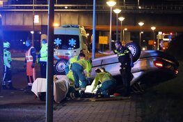 Auto op de kop bij ongeval Duivendrecht