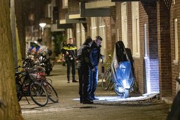 Explosie voor portiekdeur aan Oude-IJselstraat Amsterdam
