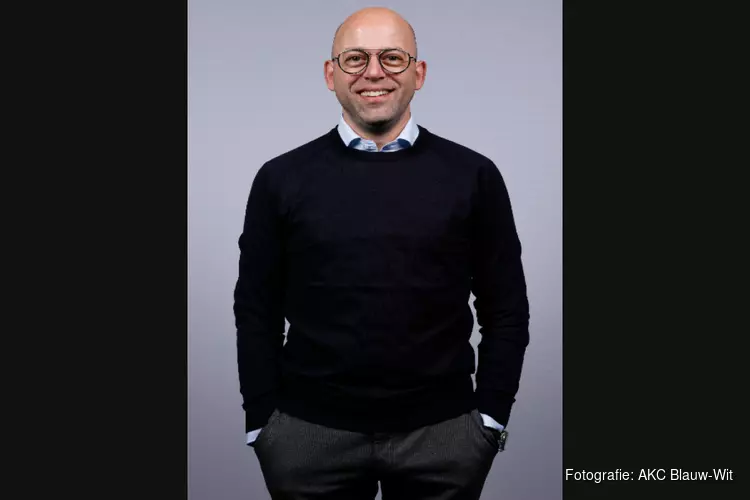 AKC Blauw-Wit en Erik van Brenk verlengen aflopende contract niet