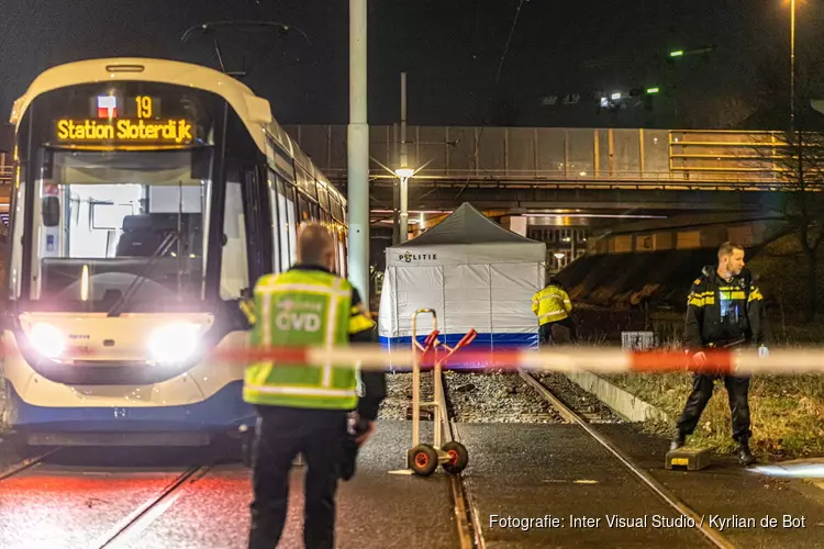 Persoon overleden na aanrijding met tram
