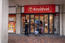 Overval op Kruidvat aan het Bijlmerplein in Amsterdam