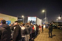 Vrachtwagen vanuit Amsterdam onderweg naar Turkije