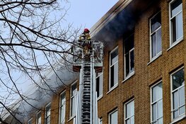 Veel schade bij brand in woning Willem de Zwijgerlaan