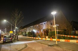 Brand en explosie in een woning aan de Dr. H. Colijnstraat in Amsterdam-Geuzenveld