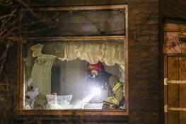 Brand en explosie in een woning aan de Dr. H. Colijnstraat in Amsterdam-Geuzenveld