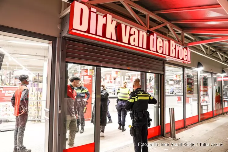 Overval met mes op supermarkt in Slotervaart