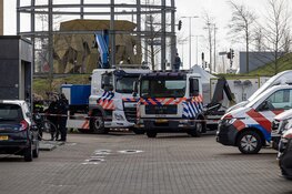 Stoffelijk overschot gevonden in water Amsterdam