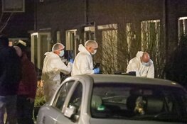 Politie doet onderzoek naar stoffelijk overschot in woning in Amsterdam-Noord