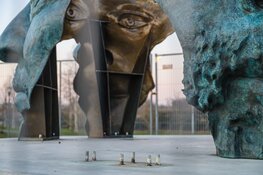Deel monument Nelson Mandelapark weggenomen