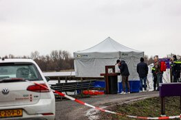 Dode man bij Amsterdamse Bos gevonden, in Nieuwe Meer