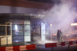 Ramkraak en brandstichting bij zaak in Amsterdam