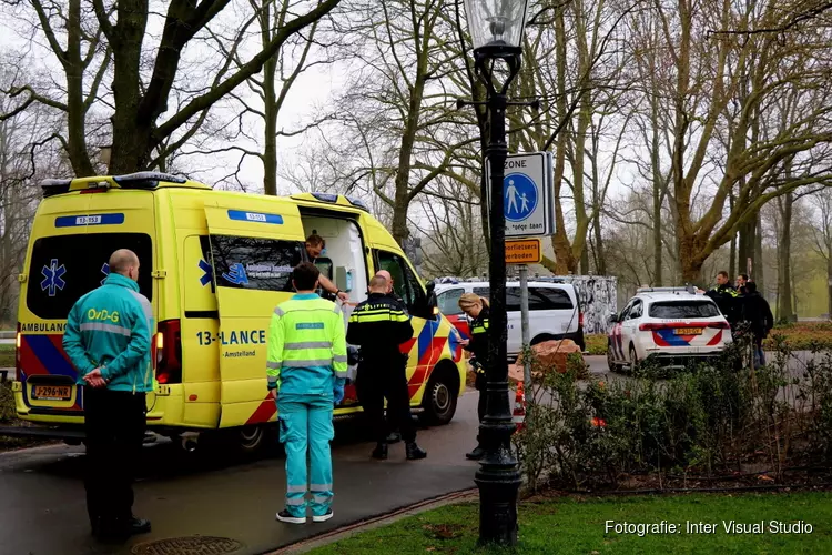 Getuigen en camerabeelden steekincident Oosterpark gezocht
