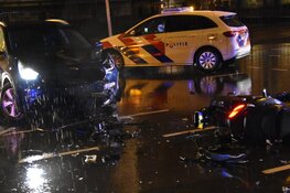 Persoon met spoed naar het ziekenhuis na ongeval Amsterdam