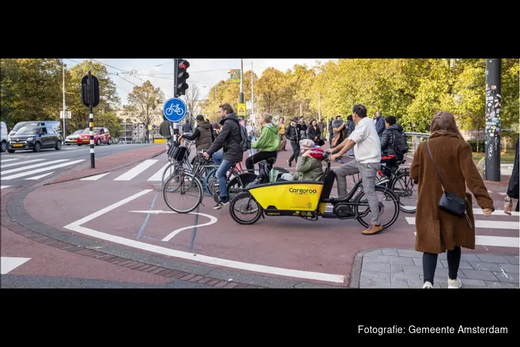 Even een fiets of scooter lenen kan straks op meer plekken in de stad