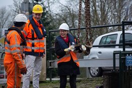 Renovatie aan brug en sluis in Driemond gestart