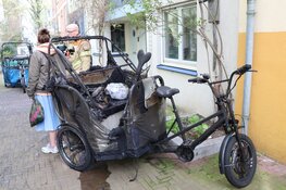 Fietstaxi`s in brand in Amsterdam-Centrum