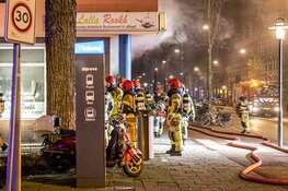 Grote brand aan Wijttenbachstraat in Amsterdam