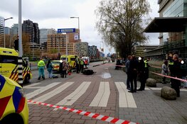 Ongeluk met twee gewonden op De Boelelaan in Amsterdam