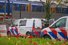 Station Weesp ontruimd na melding vuurwapen
