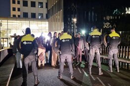 Meerdere demonstranten aangehouden bij bezetting UvA-gebouw