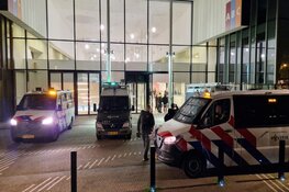 Meerdere demonstranten aangehouden bij bezetting UvA-gebouw