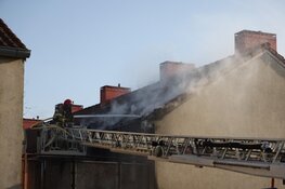 Flinke schade na woningbrand in Nieuw-West
