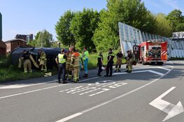 Automobilist ernstig gewond bij ongeval afrit A10