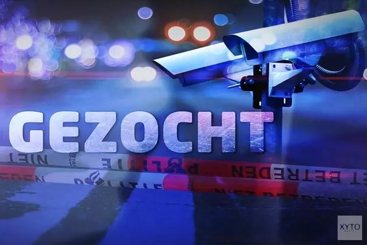 Getuigen gezocht: Persoon te water geraakt en te komen overlijden; Amsterdam-Centrum
