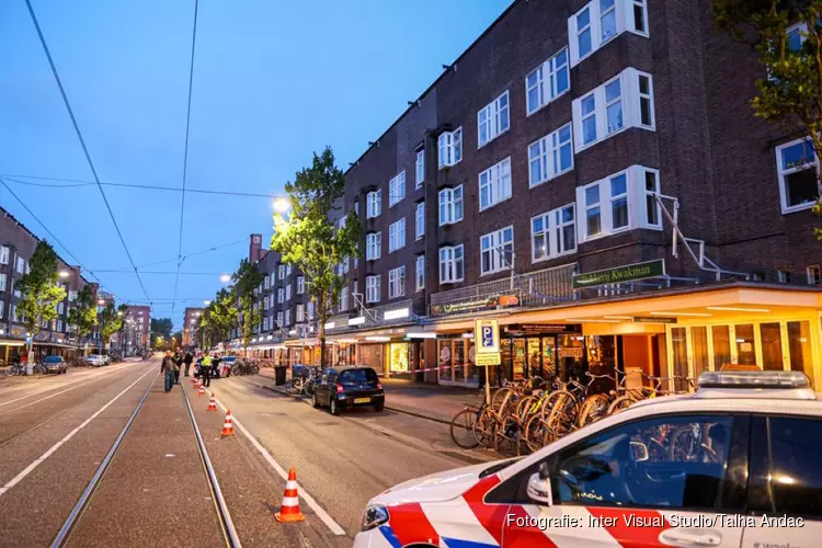 Drie kantoren Suri-Change doelwit van explosies