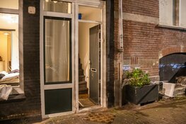 Arrestatieteam valt woning binnen in centrum Amsterdam
